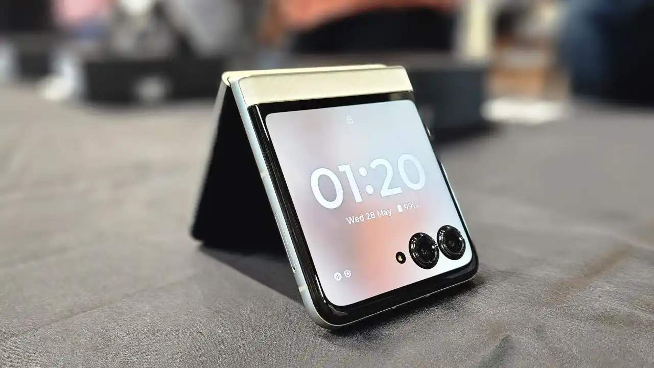 Motorola Razr 60