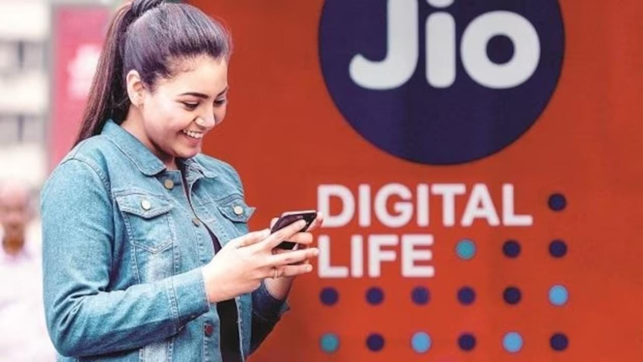 Jio Dhamaka Offer